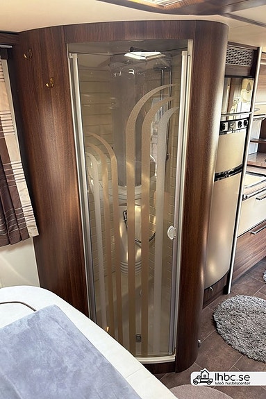Bürstner Elegance 900/890/810 19 of 25