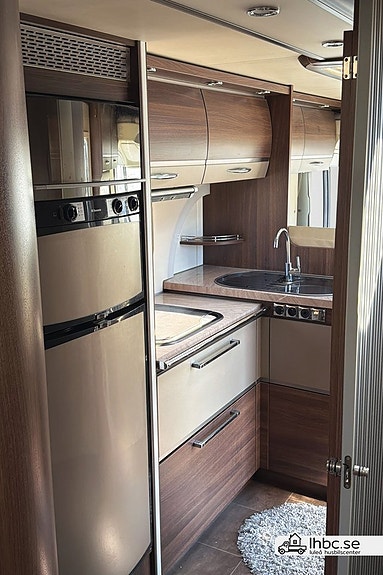 Bürstner Elegance 900/890/810 24 of 25