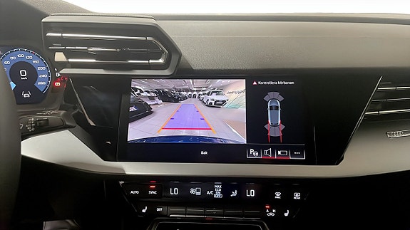 Audi A3 9 of 13