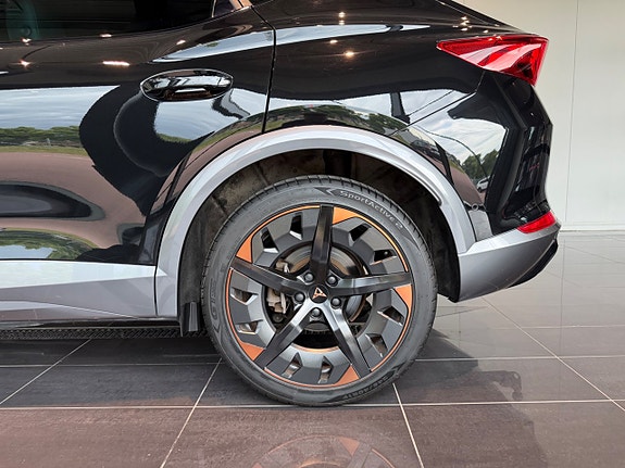 Cupra Formentor e-HYBRID 6 of 14