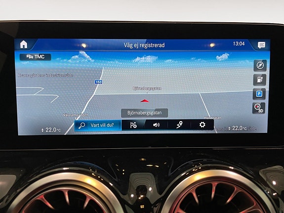 Mercedes-Benz EQA300 16 of 21