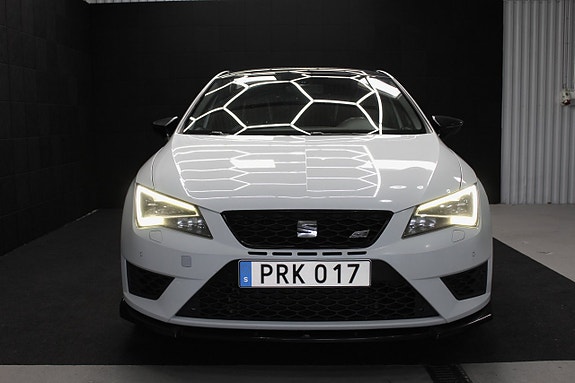 Seat Leon 2 of 20