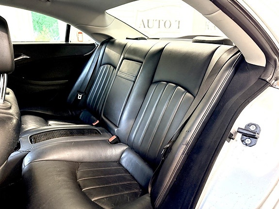 Mercedes-Benz CLS350 11 of 12