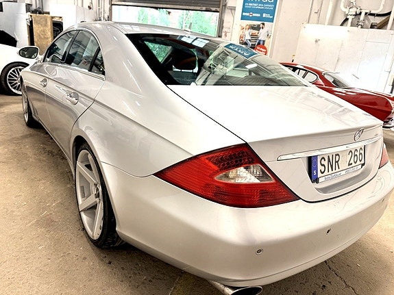 Mercedes-Benz CLS350 7 of 12