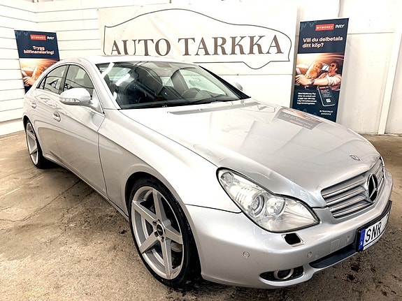 Mercedes-Benz CLS350 3 of 12