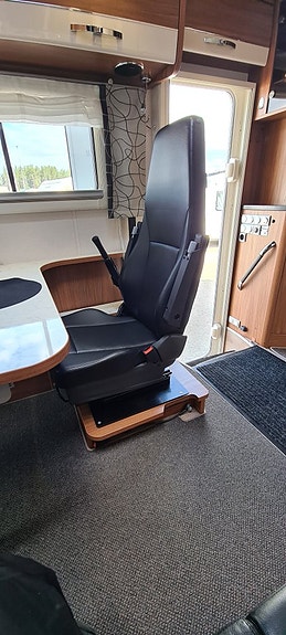 Frankia 840 DB Luxury "Superfint Skick" 11 of 20