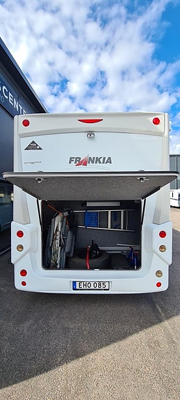 Frankia 840 DB Luxury "Superfint Skick" 6 of 20