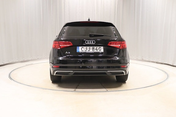 Audi A3 5 of 5