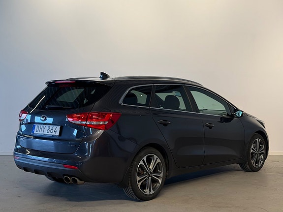 Kia Ceed 3 of 5