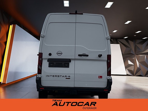 Nissan Interstar 6 of 16