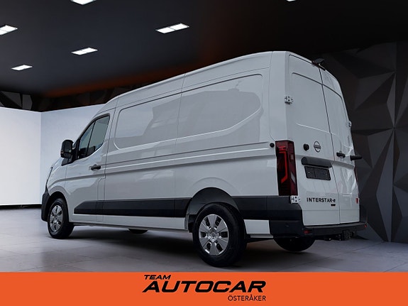 Nissan Interstar 5 of 5