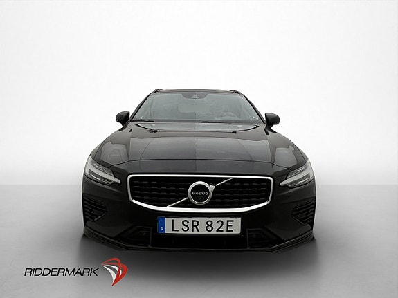 Volvo V60 2 of 30
