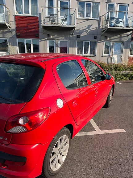 Peugeot 206+ 4 of 5