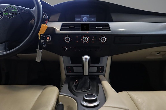 BMW 520d 16 of 19