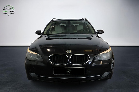 BMW 520d 4 of 5