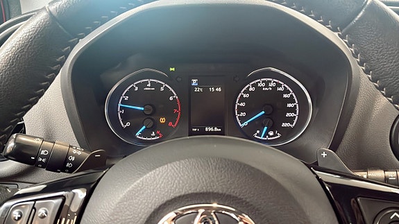 Toyota Yaris 14 of 14