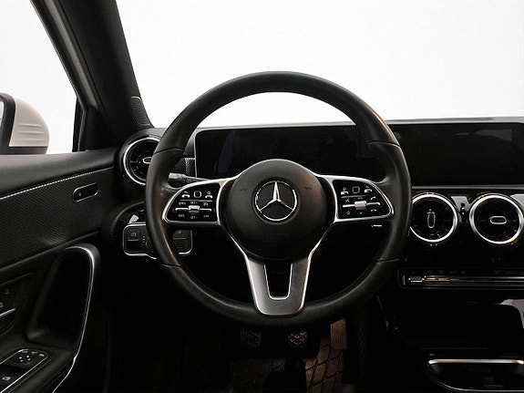 Mercedes-Benz A180 11 of 30