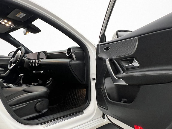 Mercedes-Benz A180 24 of 30