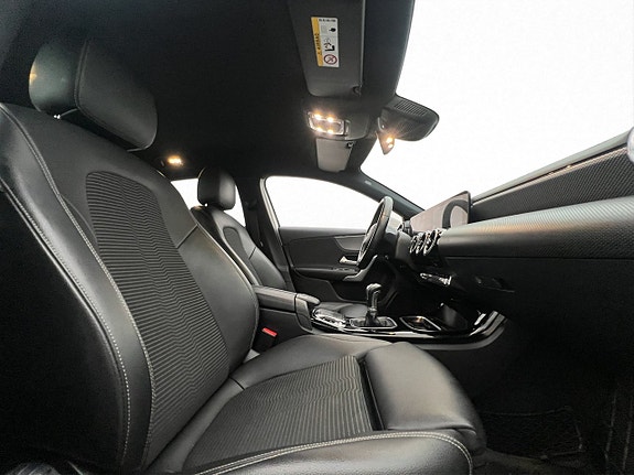 Mercedes-Benz A180 23 of 30