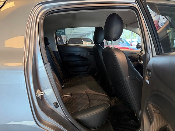Mitsubishi Space Star 20 of 26