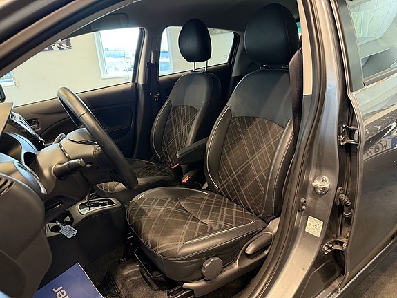 Mitsubishi Space Star 10 of 26