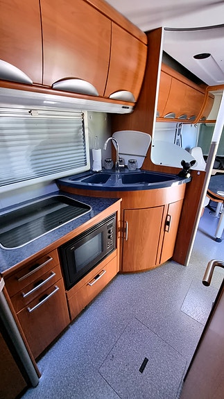 Hymer S820 4 of 7
