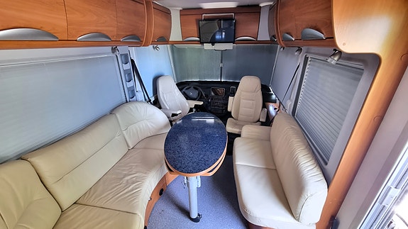 Hymer S820 3 of 7