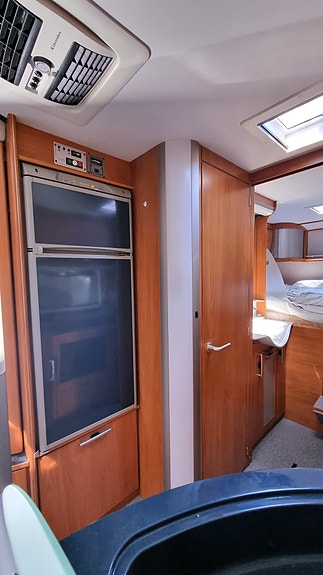 Hymer S820 5 of 7
