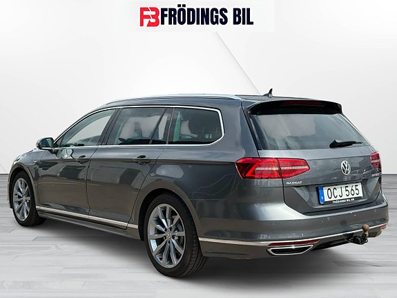 Volkswagen Passat 3 of 21