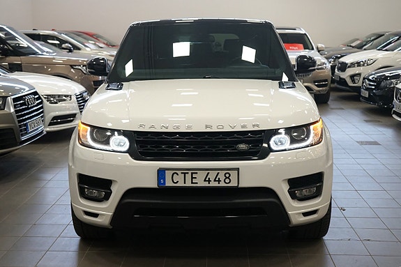 Land Rover Range Rover Sport 3 of 21