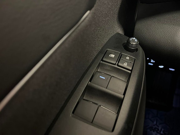 Toyota Yaris Cross 23 of 23