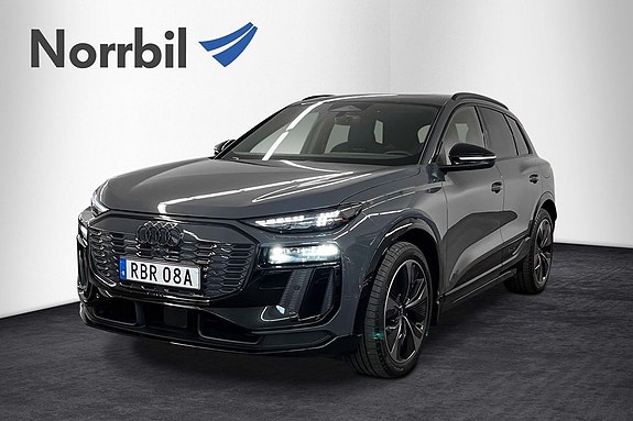 Audi Q6 e-tron 3 of 5