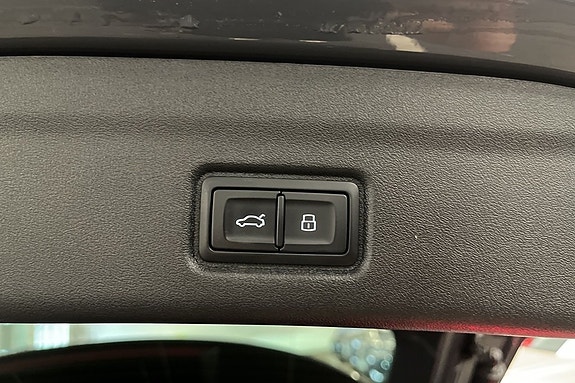 Audi Q6 e-tron 20 of 20