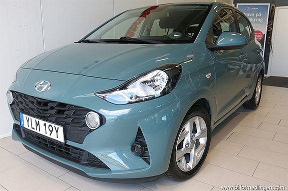 Hyundai i10 3 of 5