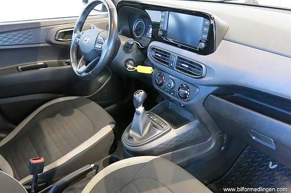 Hyundai i10 9 of 10