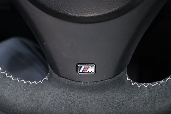 BMW 335i 29 of 30