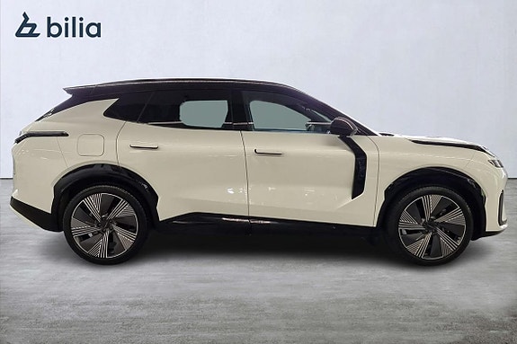 Lynk & Co 08 18 of 22
