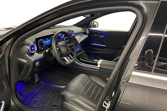 Mercedes-Benz C300 7 of 17