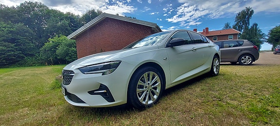 Opel Insignia 3 of 5