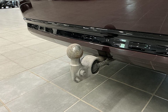 Volvo XC90 11 of 30
