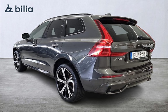 Volvo XC60 2 of 5
