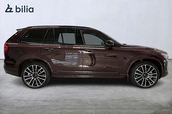 Volvo XC90 5 of 30