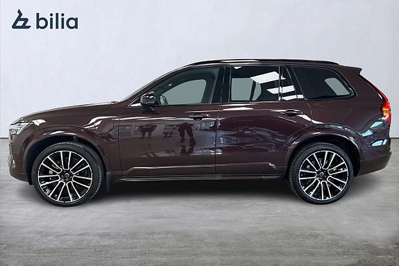Volvo XC90 3 of 5