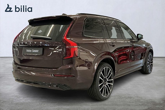 Volvo XC90 4 of 30