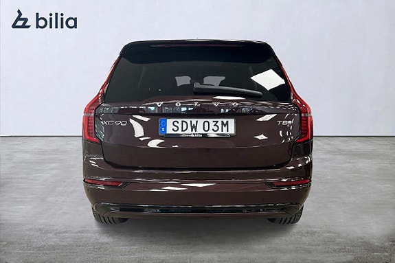 Volvo XC90 4 of 5