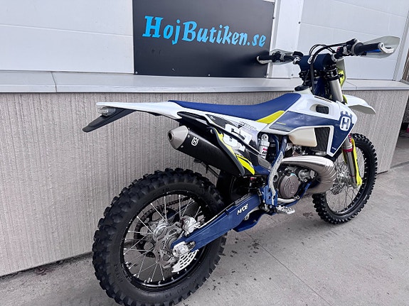 Husqvarna TE 300 3 of 5