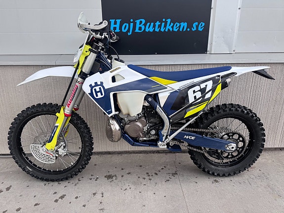 Husqvarna TE 300 2 of 5
