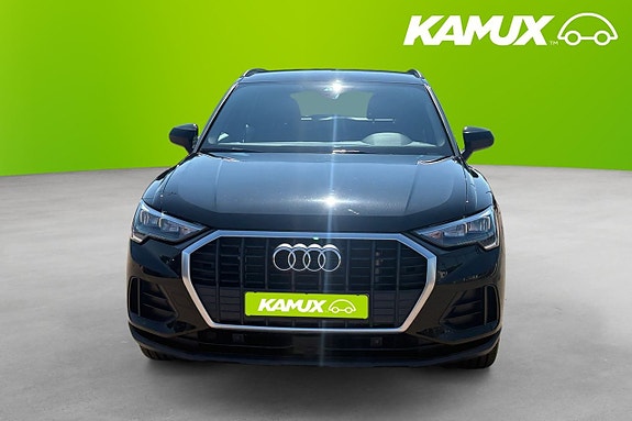 Audi Q3 6 of 26