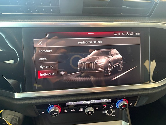 Audi Q3 22 of 26