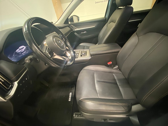 Mazda CX-60 7 of 19